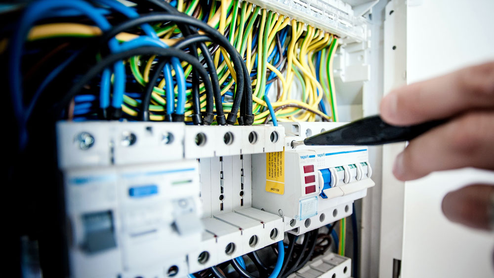 ANRE-Fines-for-Irregularities-in-Changing-the-Natural-Gas-and-Electricity-Supplier