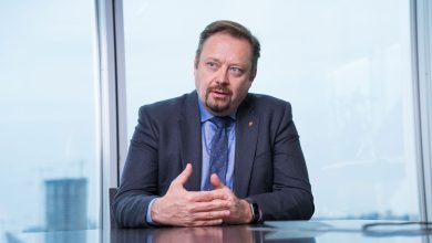Financing-Contracts-for-PV-Parks-Developed-by-OMV-Petrom-and-CE-Oltenia-Signed