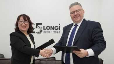 LONGi-and-Rinergy-Europe-Sign-100MW-Module-Supply-Agreement
