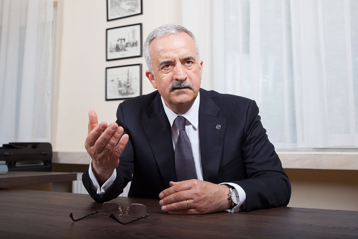 Mihail-Minescu-UPG-Alumni